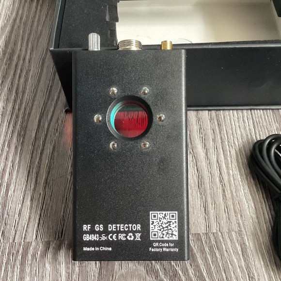 Anti Spy/Bug/Hidden Camera/GPS Detector ,RF Signal Scanner 🔥HP🔥 - Picture 9 of 10